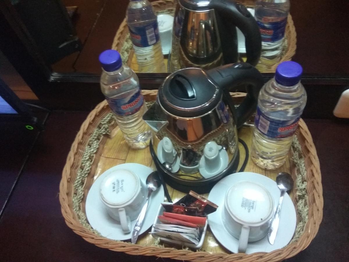 Graha Hotel Sragen Esterno foto